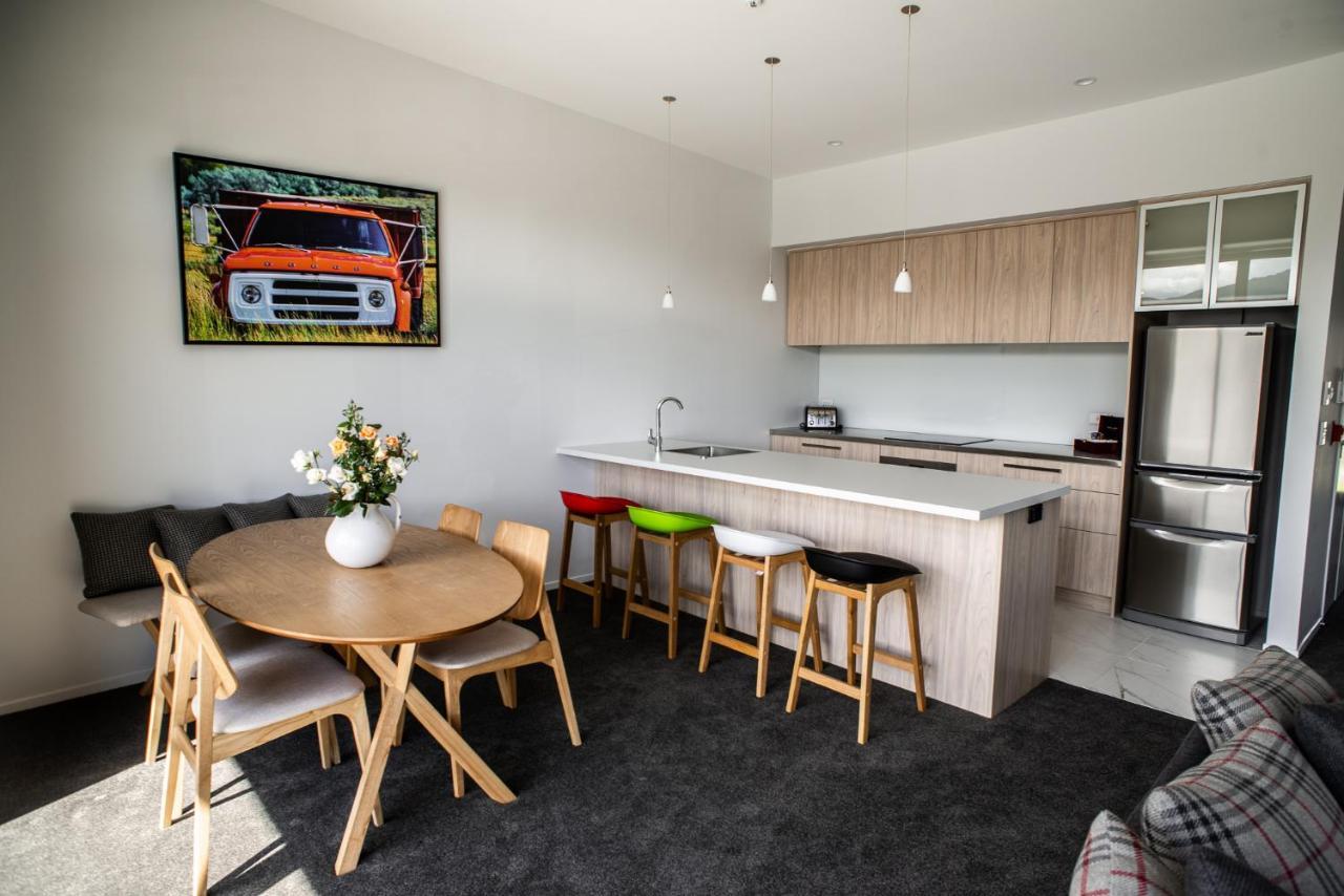 קרומוול Central Park Apartments מראה חיצוני תמונה