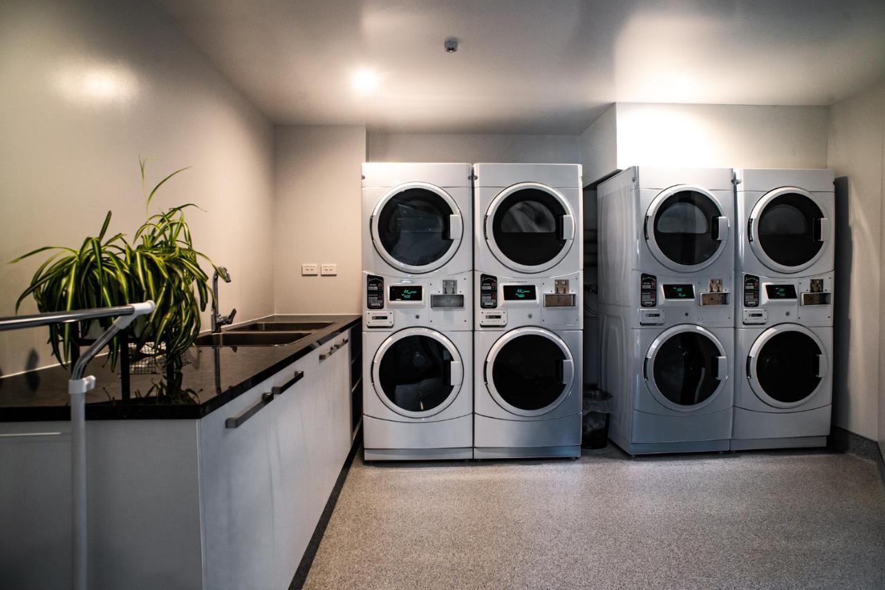 קרומוול Central Park Apartments מראה חיצוני תמונה